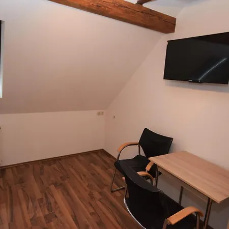 Mit Gemeinschaftsraeumen נורטינגן