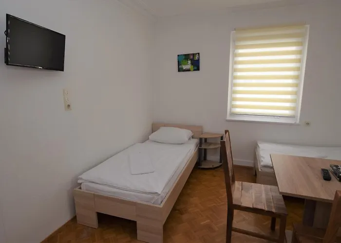 بيت شباب Mit Gemeinschaftsraeumen نورتينغن