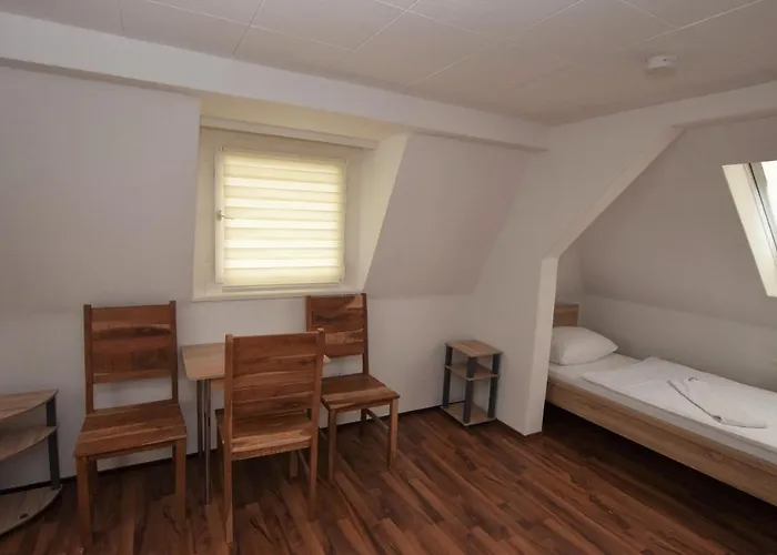 بيت شباب Mit Gemeinschaftsraeumen نورتينغن